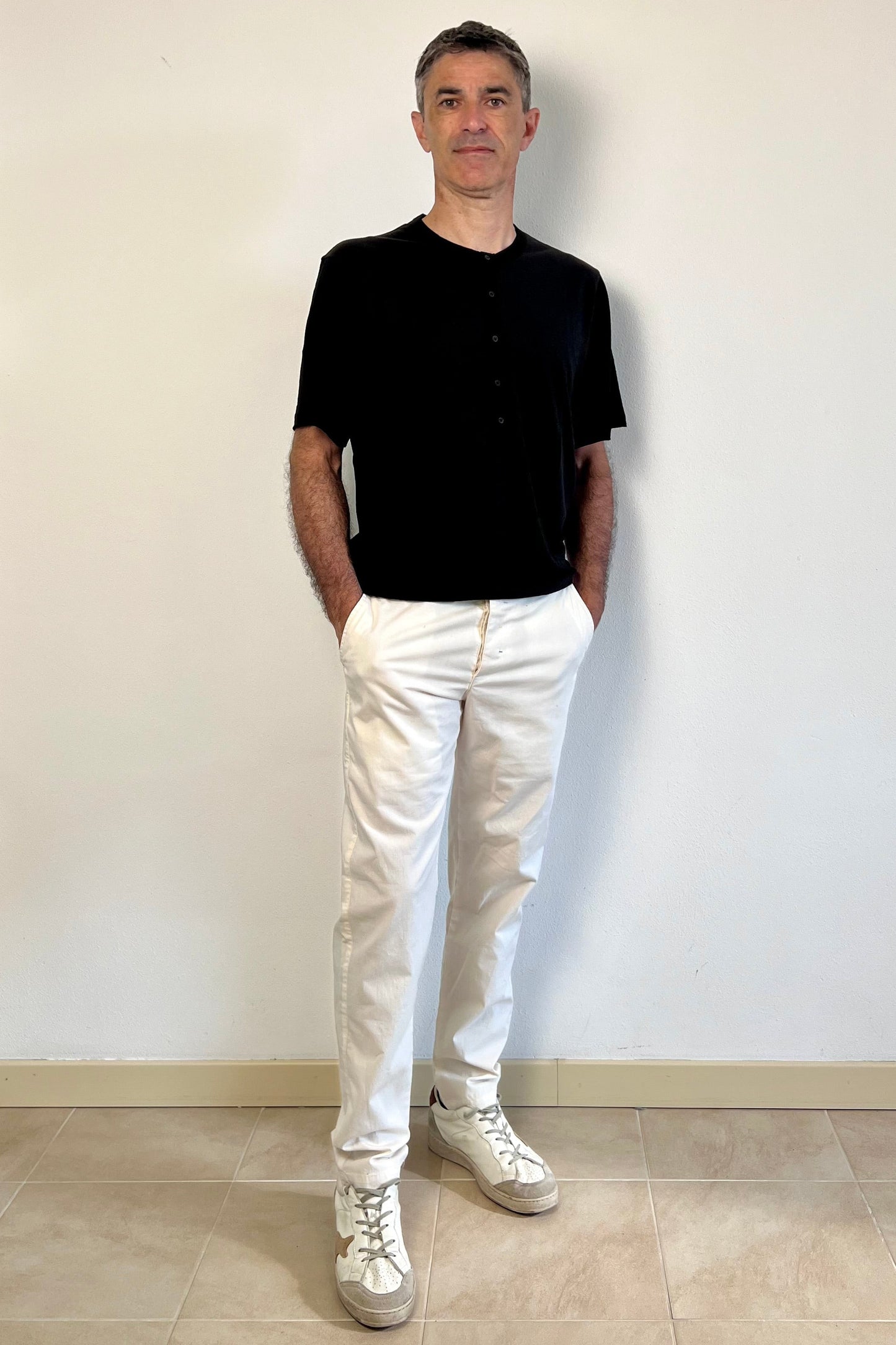 T-shirt serafino lino cotone nero Berna