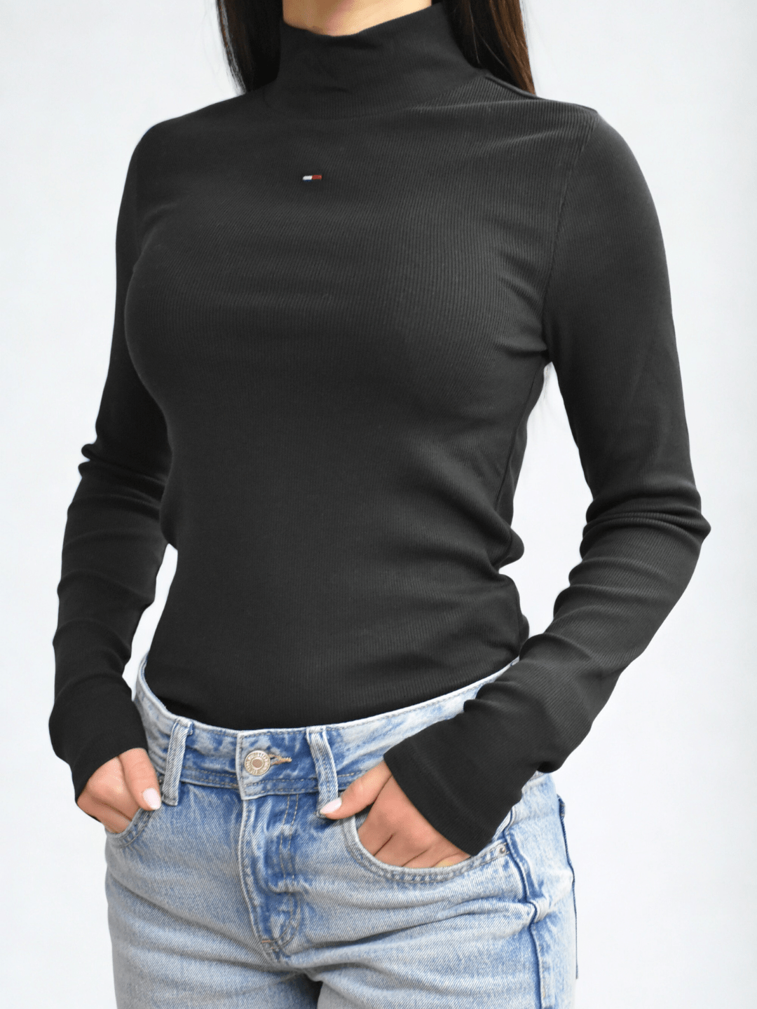Pullover a lupetto con maniche lunghe nero Tommy Jeans - Seipuntozerostore