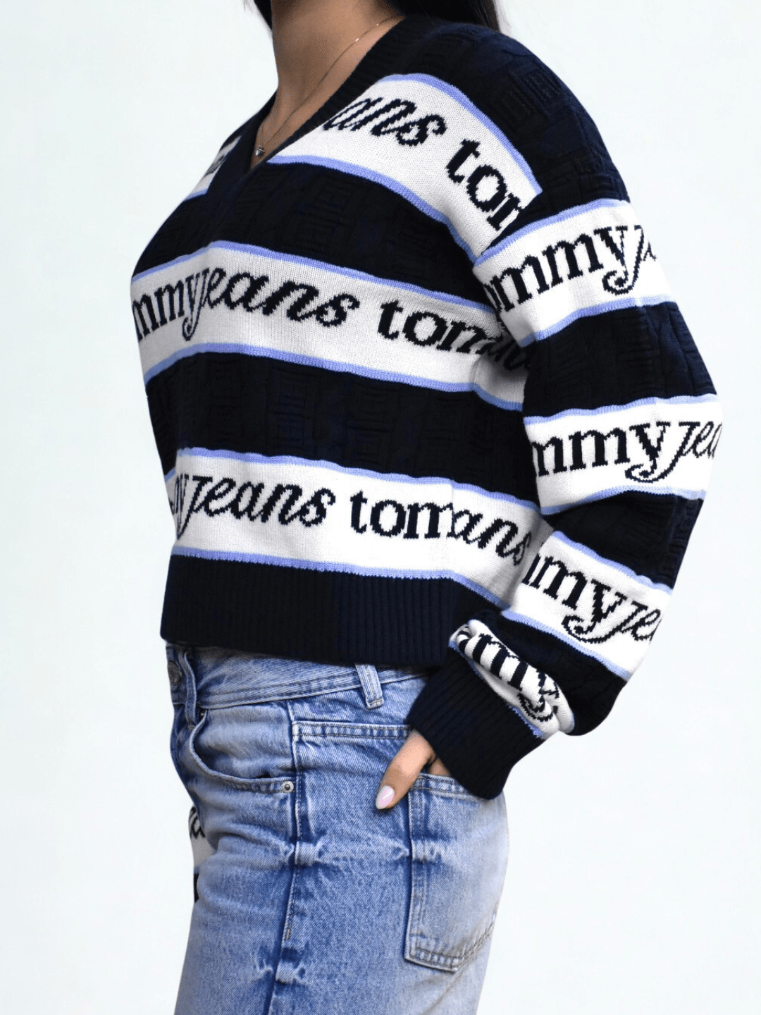 Pullover relaxed fit a righe con logo Tommy Jeans - Seipuntozerostore