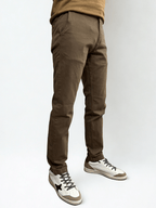 Pantalone Chino Dark Mud Lyle & Scott - Seipuntozerostore