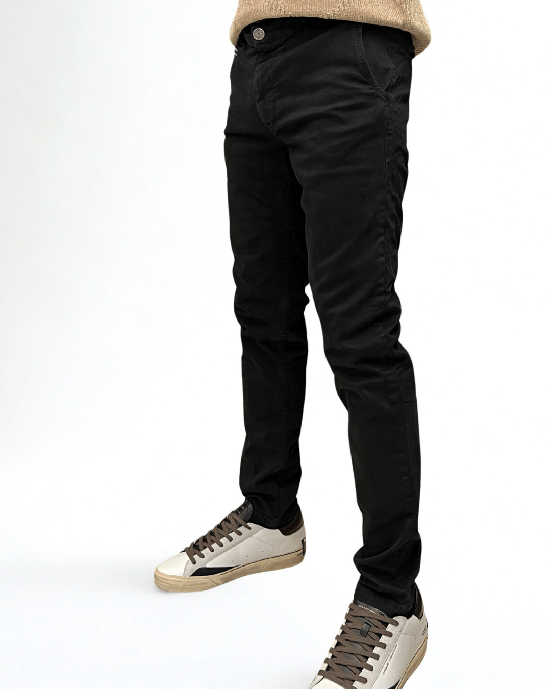 Pantalone nero chino in cotone con salpa in tessuto V2 Brand - Seipuntozerostore