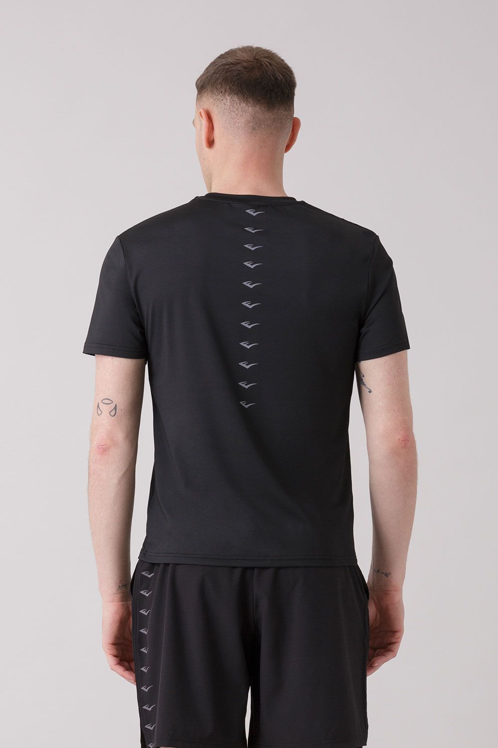 T-shirt ACTIVE T - SHIRT IN JERSEY TECNICO Nero EVERLAST - Seipuntozerostore