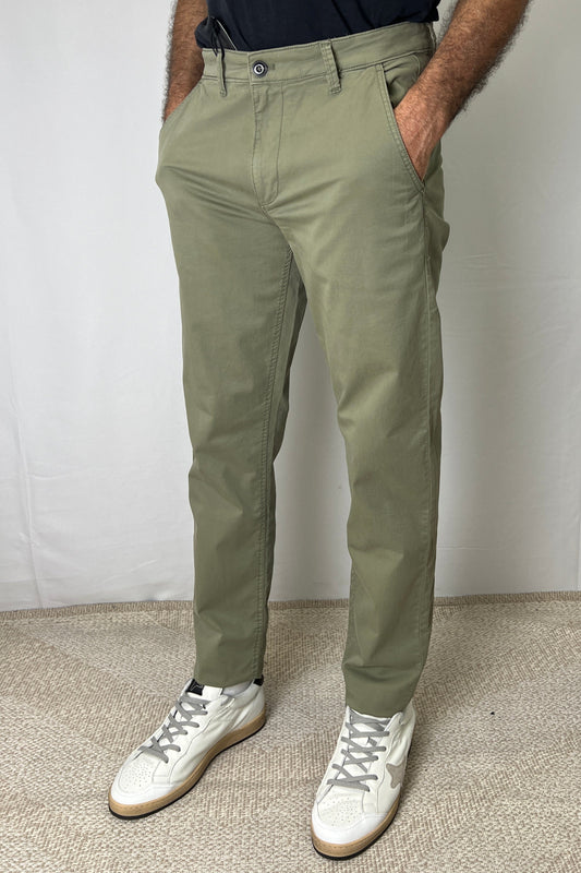Pantalone Chino Salvia Lyle & Scott - Seipuntozerostore