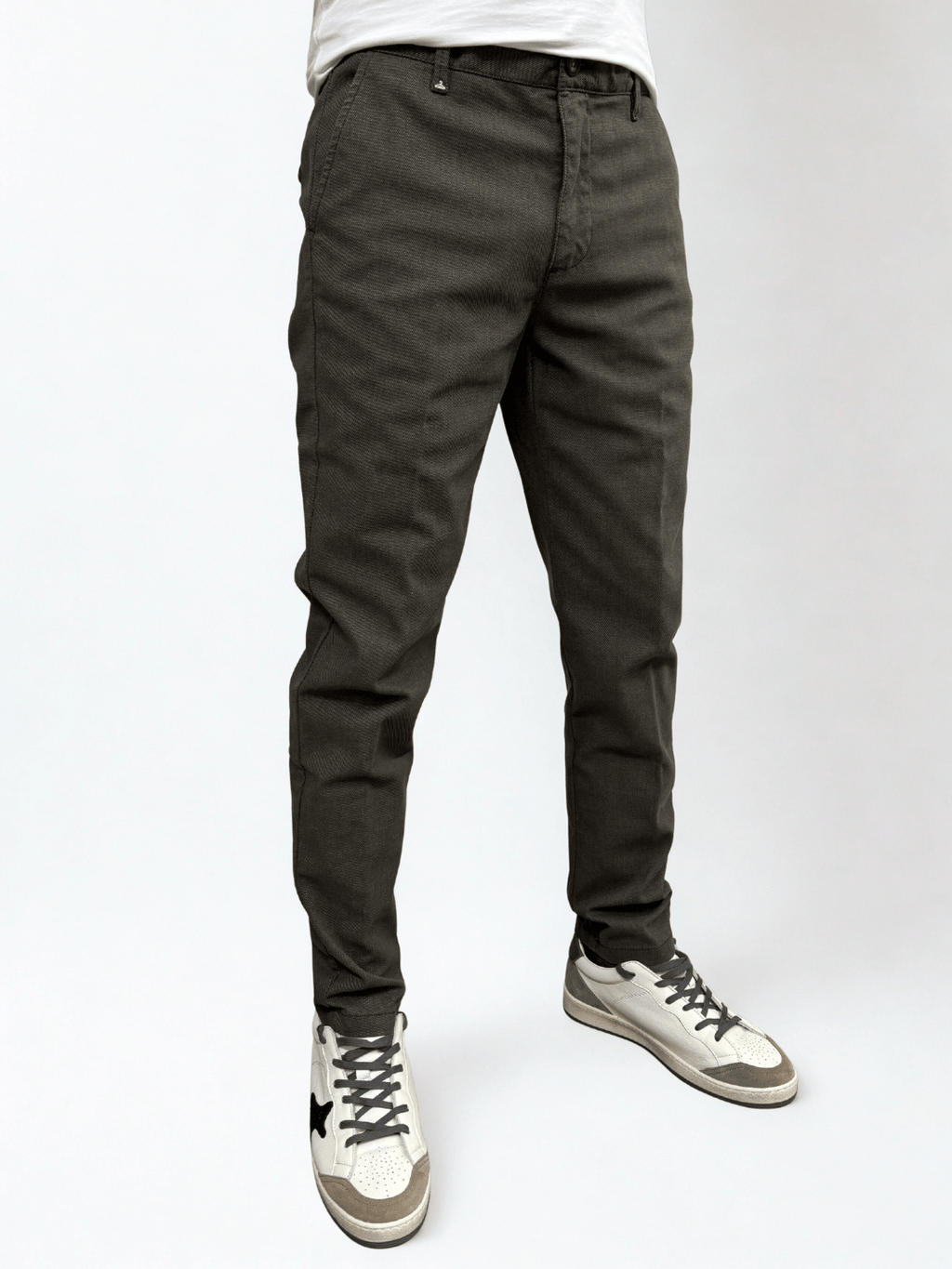 Pantalone slim fit con cinturino regolabile Verde oliva Berna - Seipuntozerostore