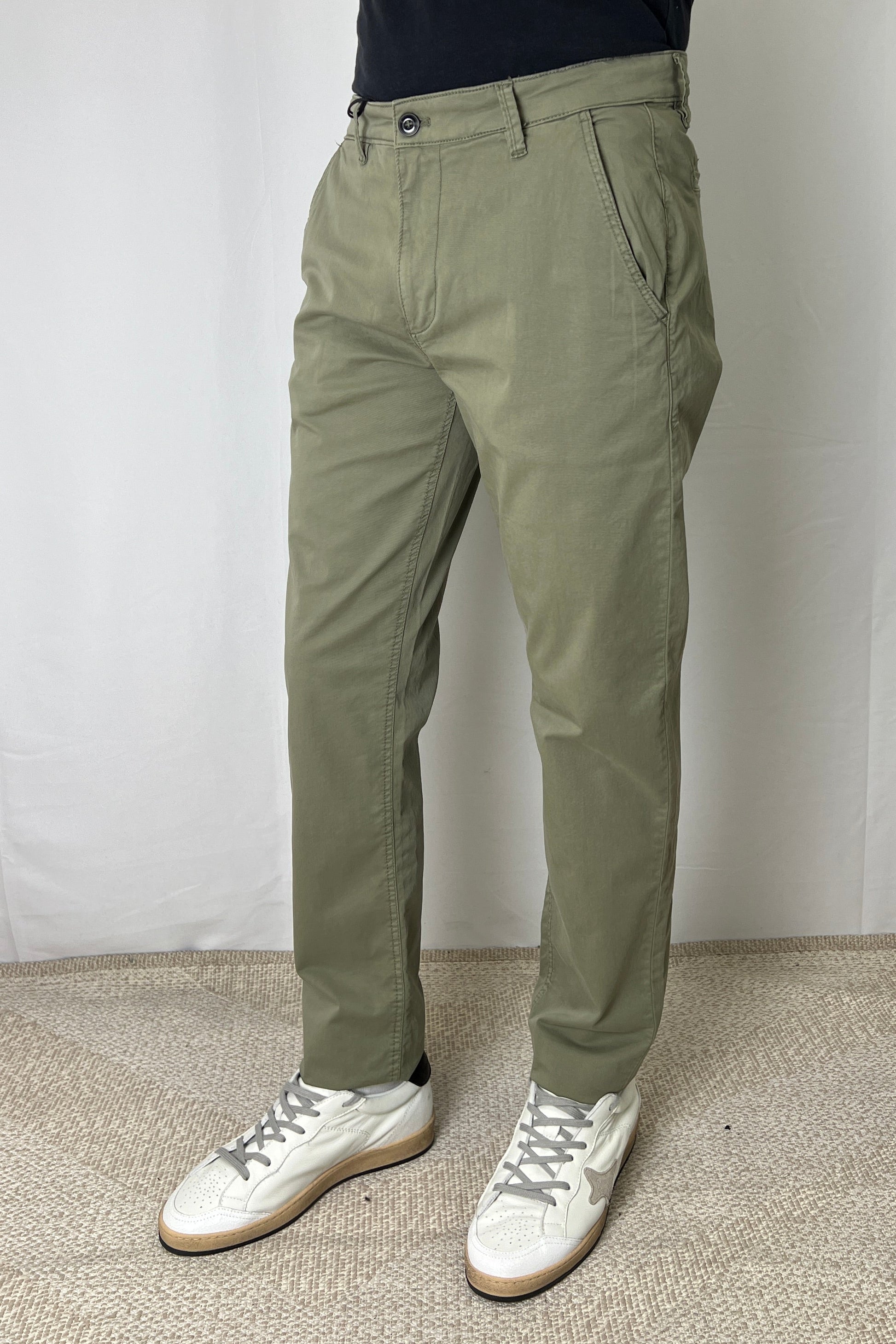 Pantalone Chino Salvia Lyle & Scott - Seipuntozerostore