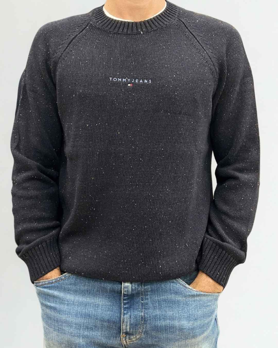 Pullover slim fit con logo lineare Tommy Jeans - Seipuntozerostore