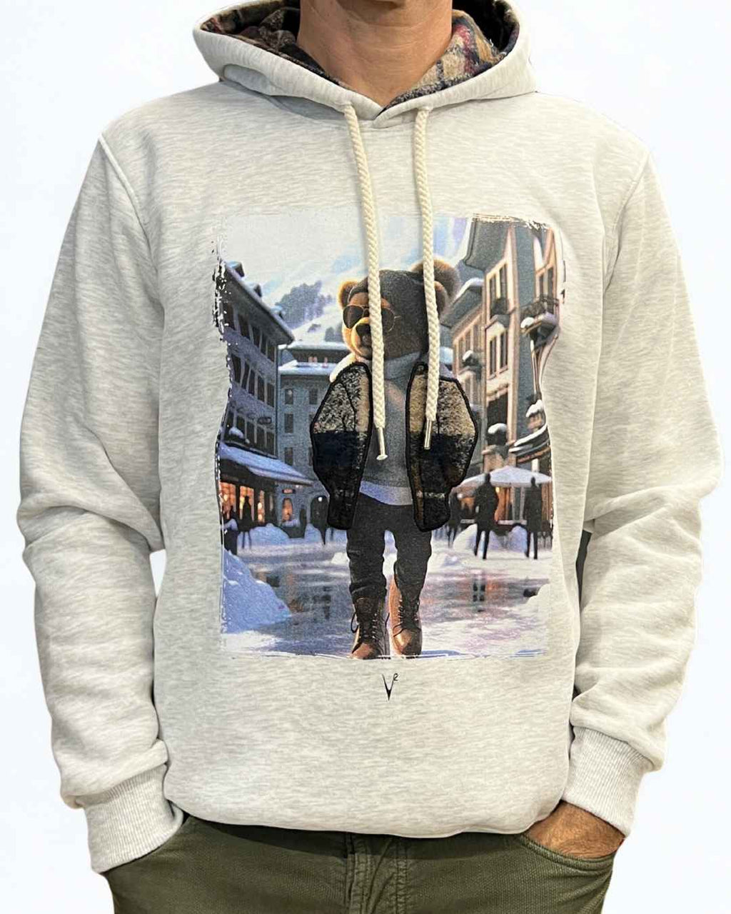 Felpa Cappuccio Grigia con stampa Teddy e ricamo in tessuto V2 - Seipuntozerostore