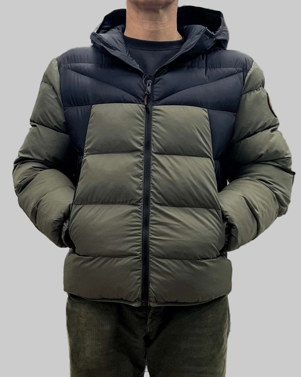 Giacca con Cappuccio Molveno Verde Tea Leaf Napapijri - Seipuntozerostore