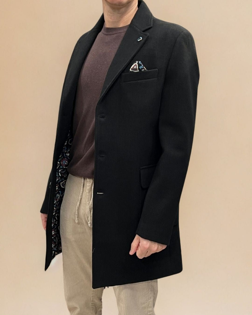 Cappotto Monopetto Sartoriale Nero in lana con pochette e fodera interna in Tessuto V2 - Seipuntozerostore