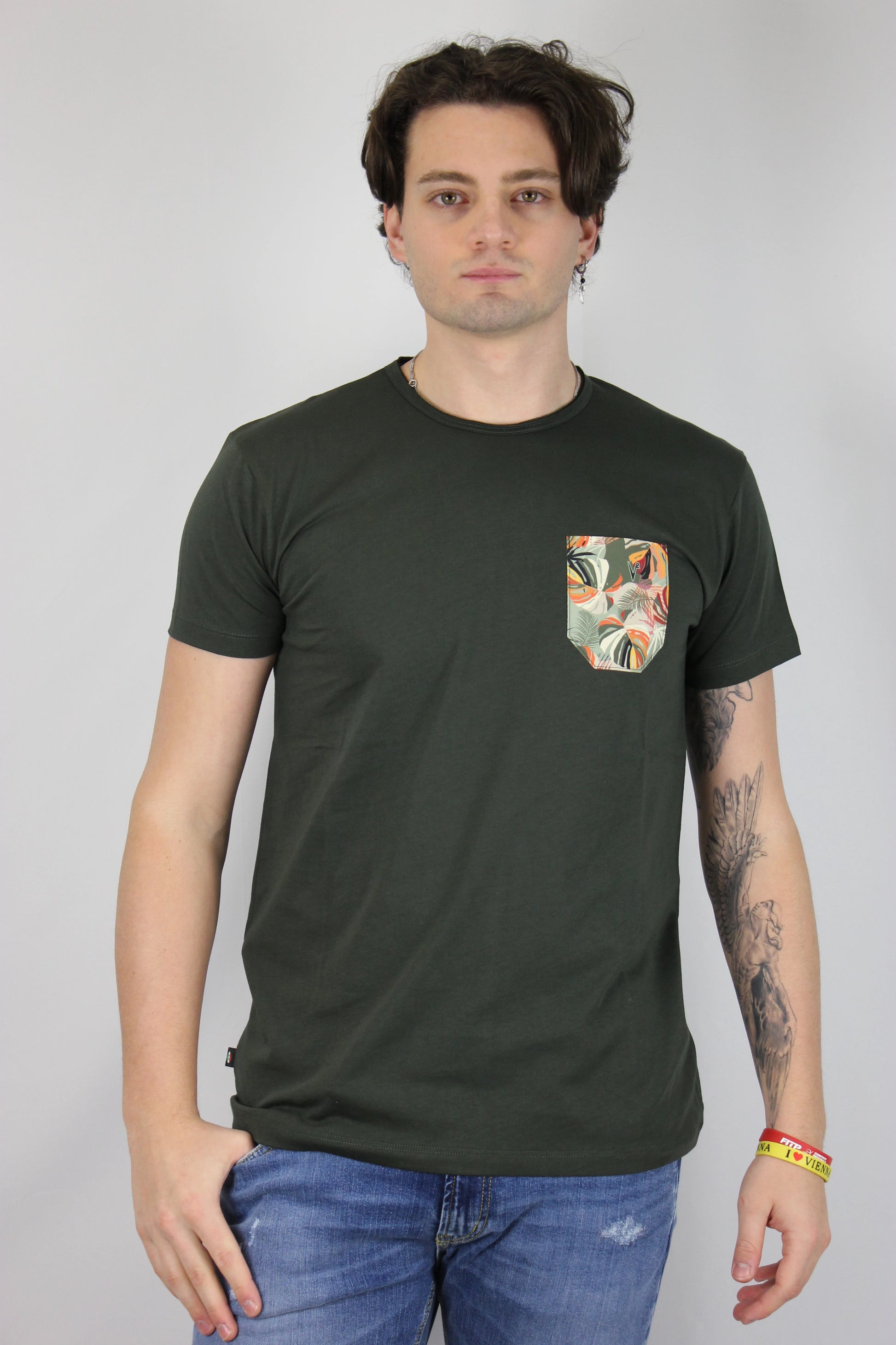 T-shirt militare con Taschino V2 - Seipuntozerostore