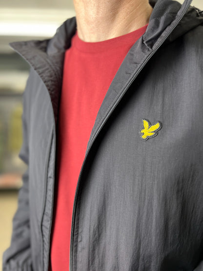 Giacca con cappuccio water resistent blu Lyle & Scott - Seipuntozerostore