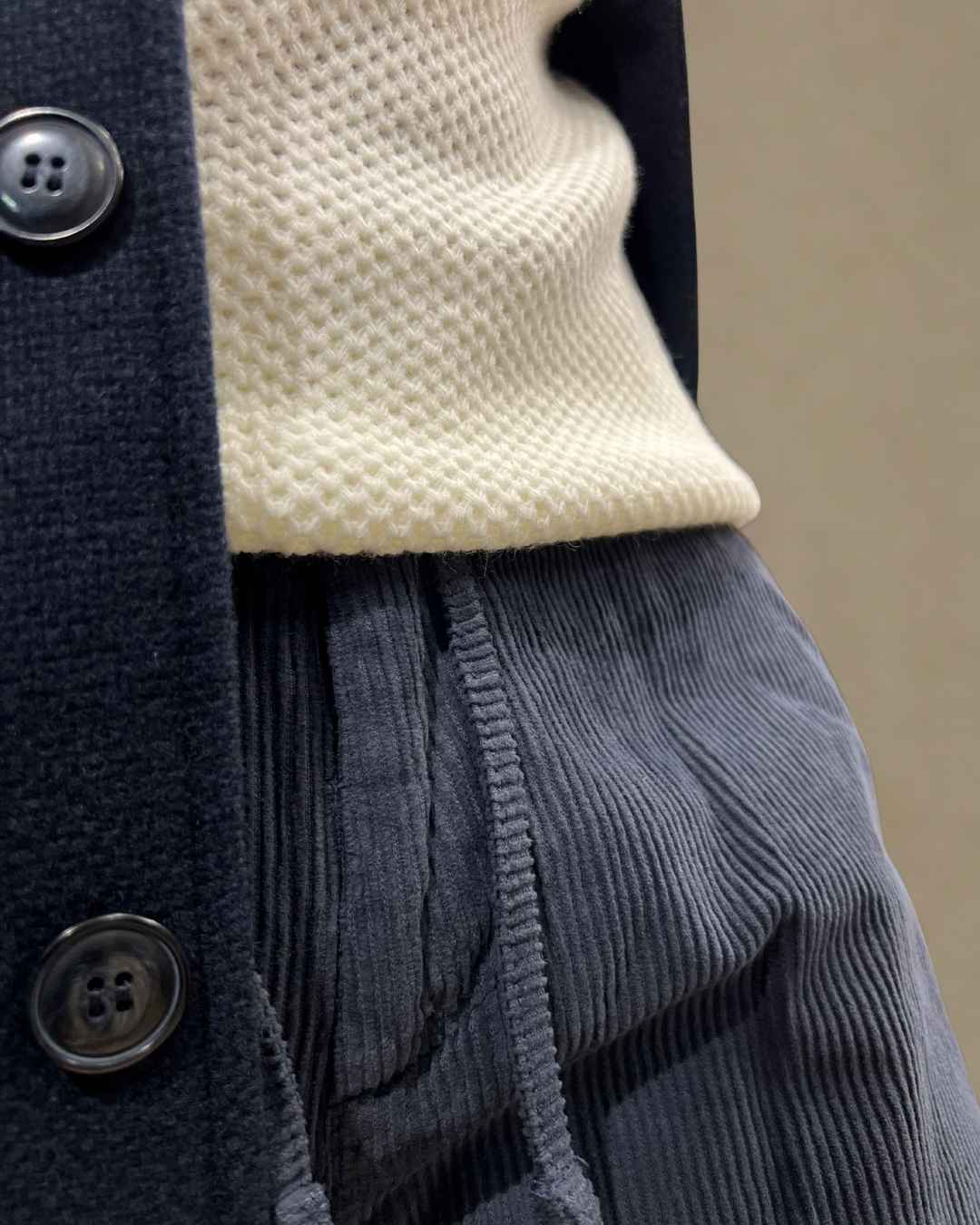 Pantalaccio Dylan Velvet Pants Blu Denim Lyle & Scott - Seipuntozerostore