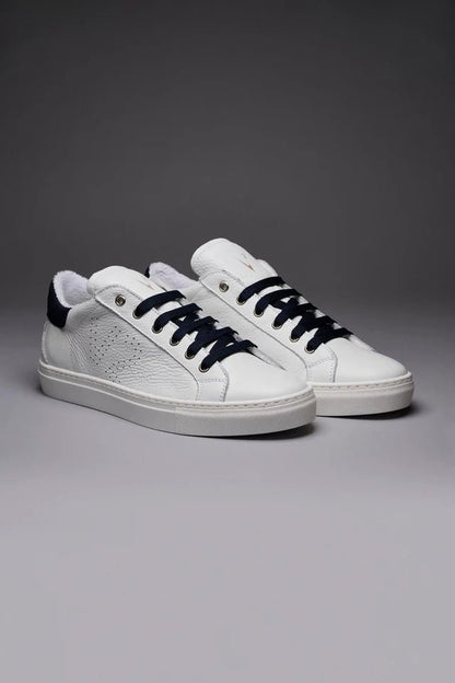 PROMO - 30% NEL CARRELLO Sneakers a suola bassa bianca con retro e lacci blu V2 Brand - Seipuntozerostore