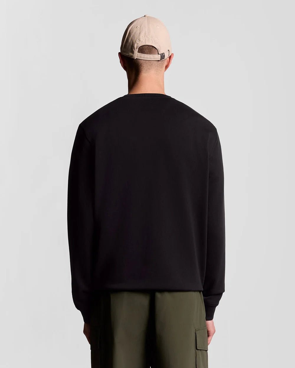 Felpa Girocollo nero Lyle & Scott Garzata - Seipuntozerostore